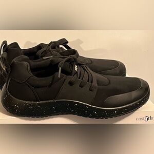 Women's Snibbs Black Lace-Up Slip Resistant Work Shoes Sneakers  size 8